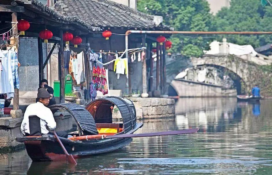 青黄不接形容人-即时智能解答问题,满足你的求知欲!